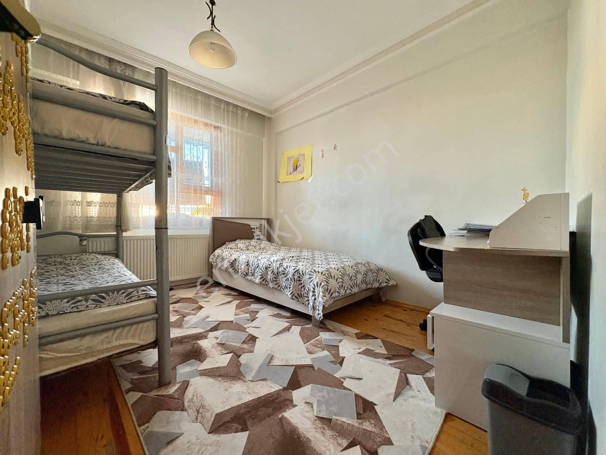 Orhan Gazi Den Arakat 4+1 Daire Bedir Mh.de Kent Plaza Yürüme Mesafesin De - Görsel 2