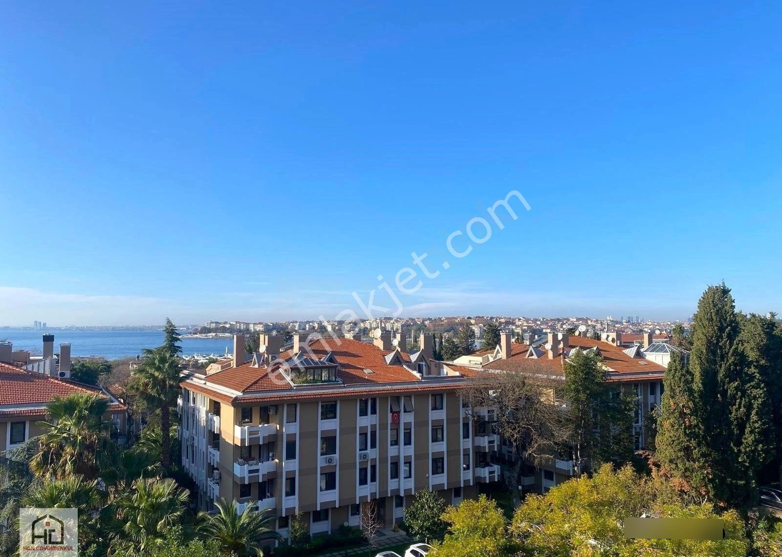 Fenerbahçede Deniz Manzaralı 3+1 Ebeveynli Balkonlu Lüks Yeni Bina - Görsel 18