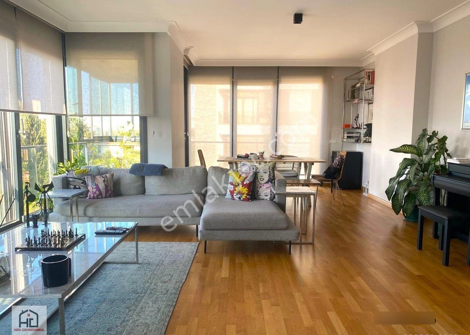 Fenerbahçede Deniz Manzaralı 3+1 Ebeveynli Balkonlu Lüks Yeni Bina - Görsel 4