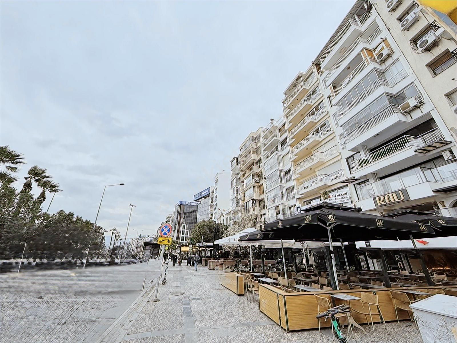 Karşıyaka İskele Karşısında Kiralık 4+1 Daire - Görsel 16