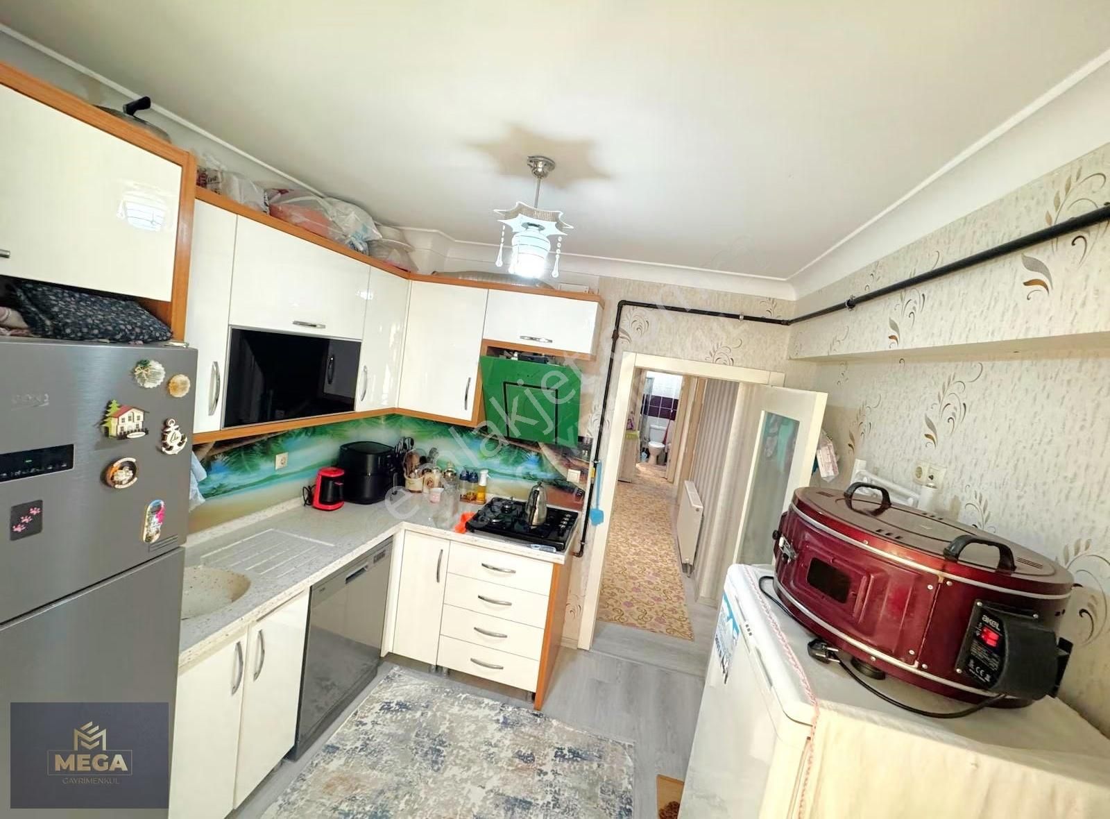 Mega'dan Atapark Mh Cadde Üstü Yapılı 3+1 Asansörlü Daire!!! - Görsel 9