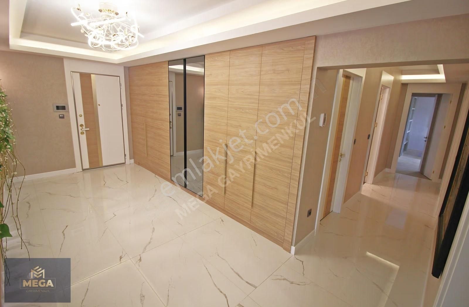 Mega'dan Ovacık'ta Bulvar Üstü Yerden Isıtmalı Lüx,sıfır 4+1 D. - Görsel 31