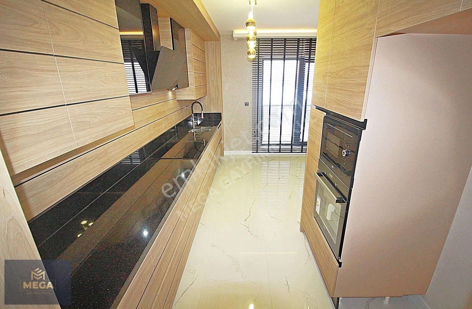 Mega'dan Ovacık'ta Bulvar Üstü Yerden Isıtmalı Lüx,sıfır 4+1 D. - Görsel 6