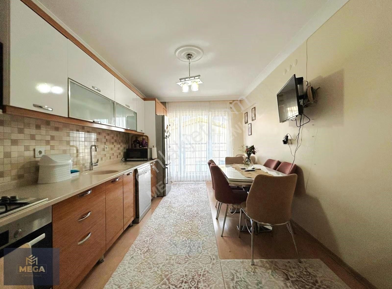 Mega'dan Yayla Mh*cadde*üzerinde*3+1 Emsalsiz*m2*kareli*daire!!! - Görsel 11