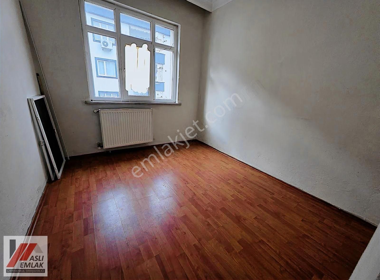 Aslı Emlak Tan Çift Balkonlu Ara Kat Daire - Görsel 3