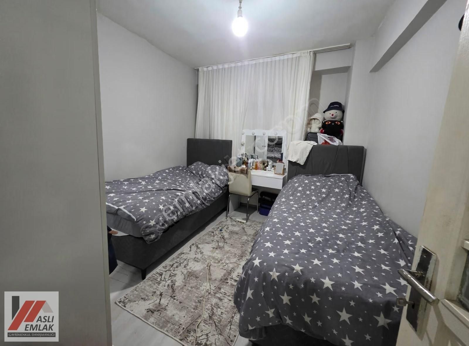 Aslı Emlak'tan 75 Yıl Mah 2+1 Bahçe Katı - Görsel 2