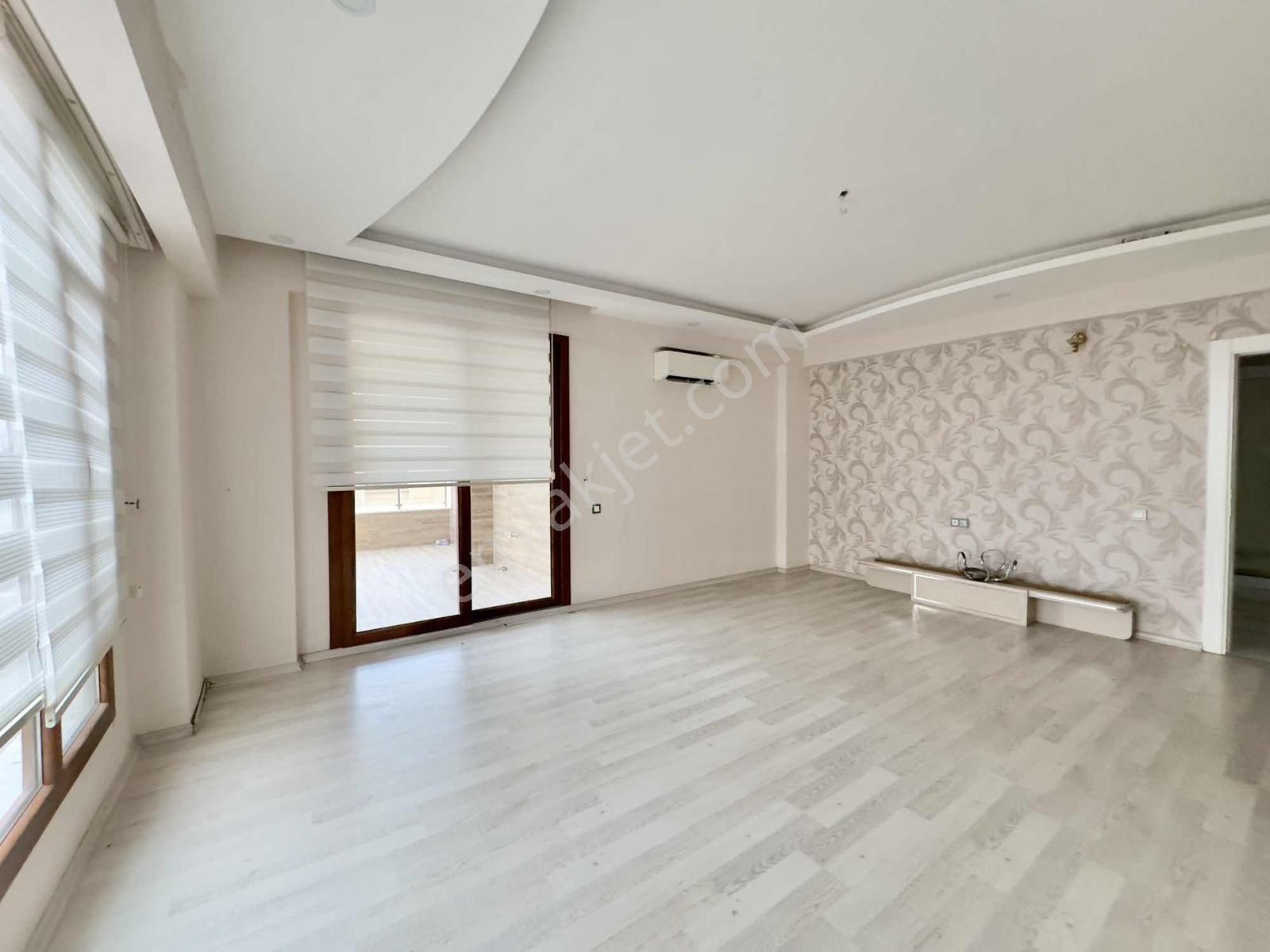 Yasin Batan'dan Süper Konumda Masrafsız Geniş 4+1 Lüks Daire - Görsel 6