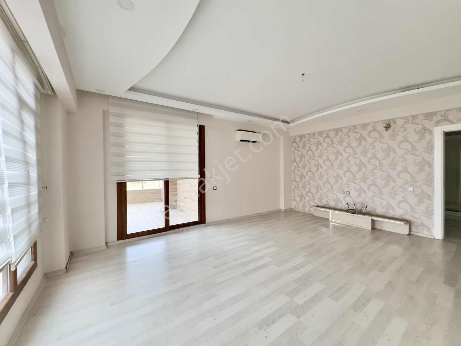 Yasin Batan'dan Süper Konumda Masrafsız Geniş 4+1 Lüks Daire - Görsel 7