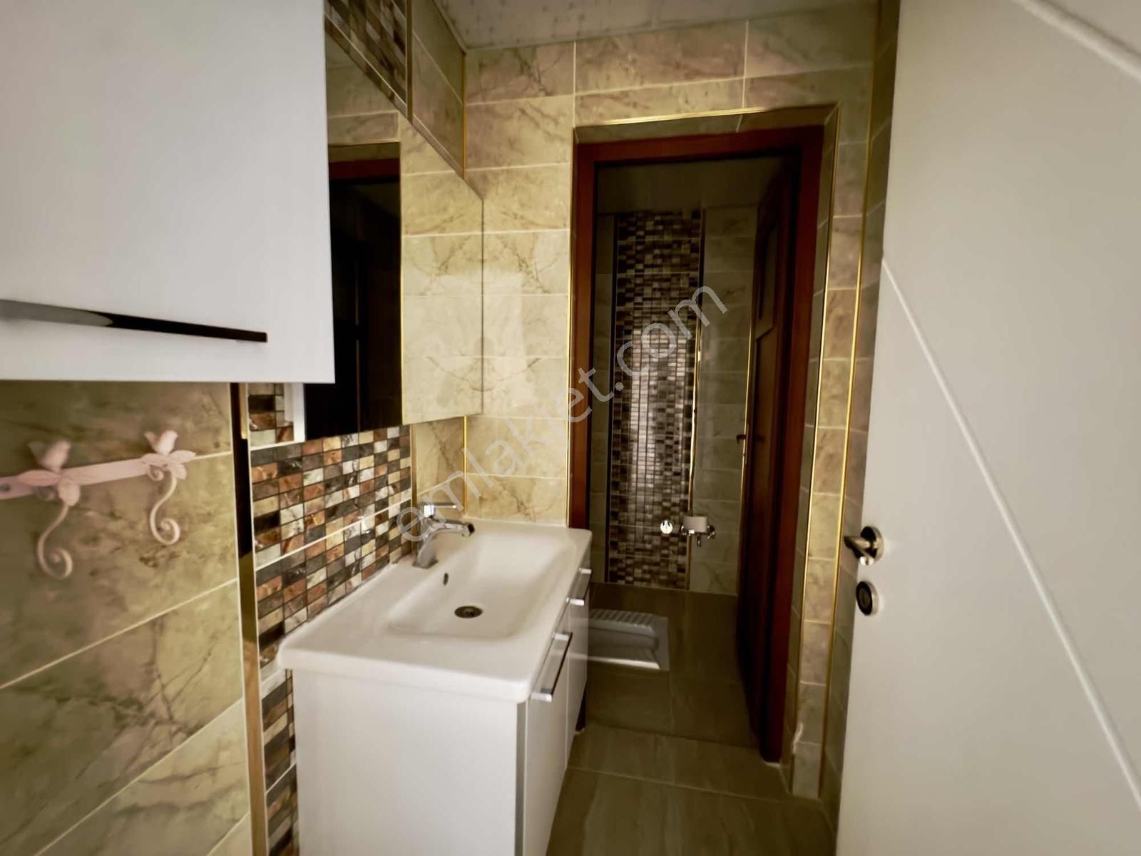 Yasin Batan'dan Süper Konumda Masrafsız Geniş 4+1 Lüks Daire - Görsel 33