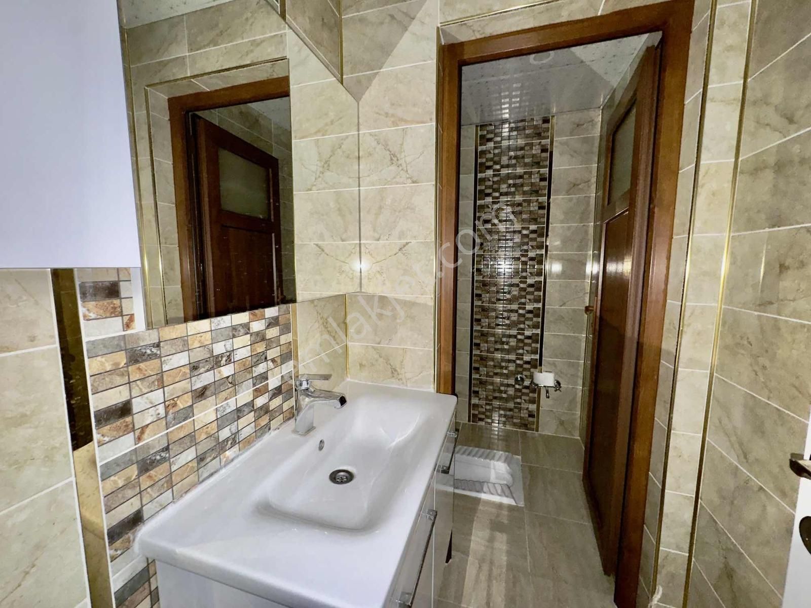 Yasin Batan'dan Süper Konumda Masrafsız Geniş 4+1 Lüks Daire - Görsel 9