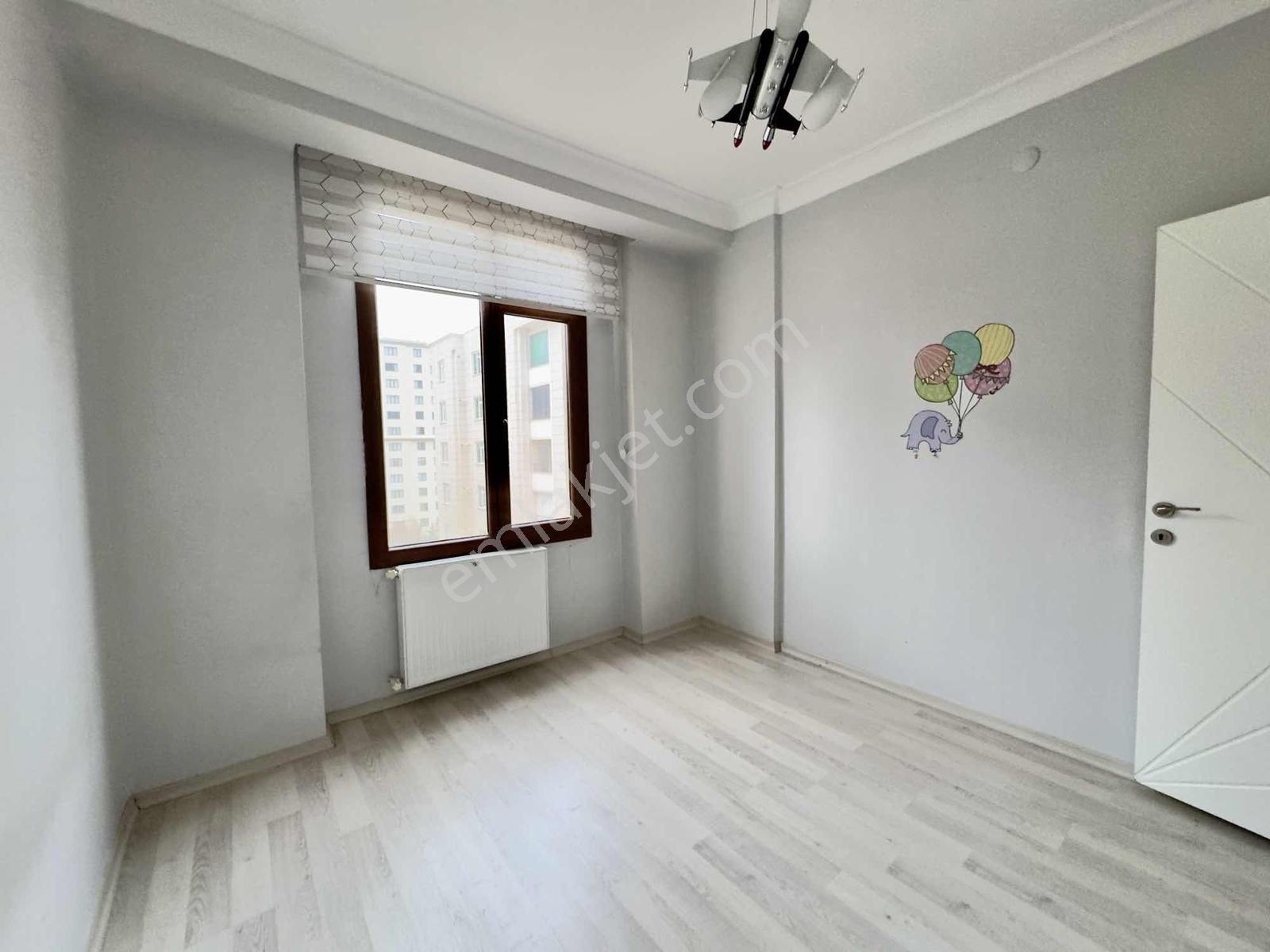 Yasin Batan'dan Süper Konumda Masrafsız Geniş 4+1 Lüks Daire - Görsel 35