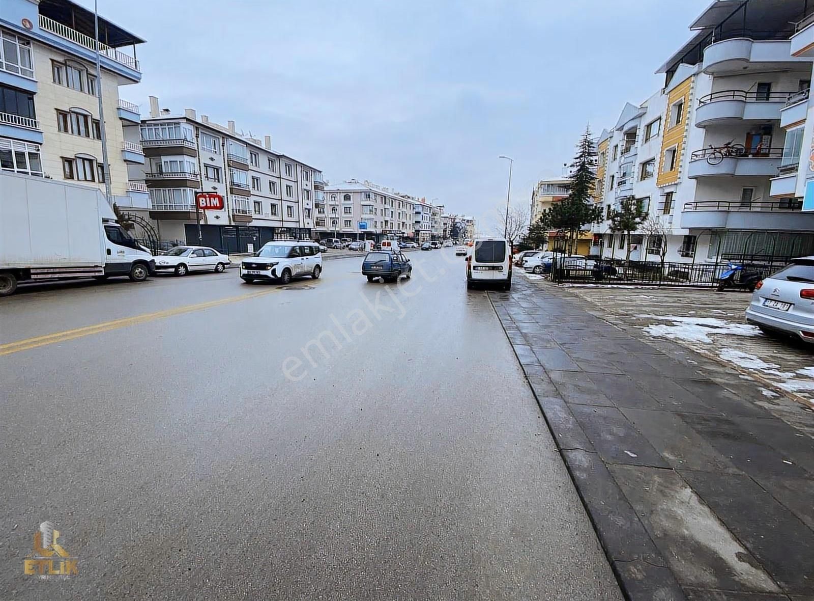 Etlik'den Cadde Üzerinde 3+1 Bağımsız Daire !!! - Görsel 7