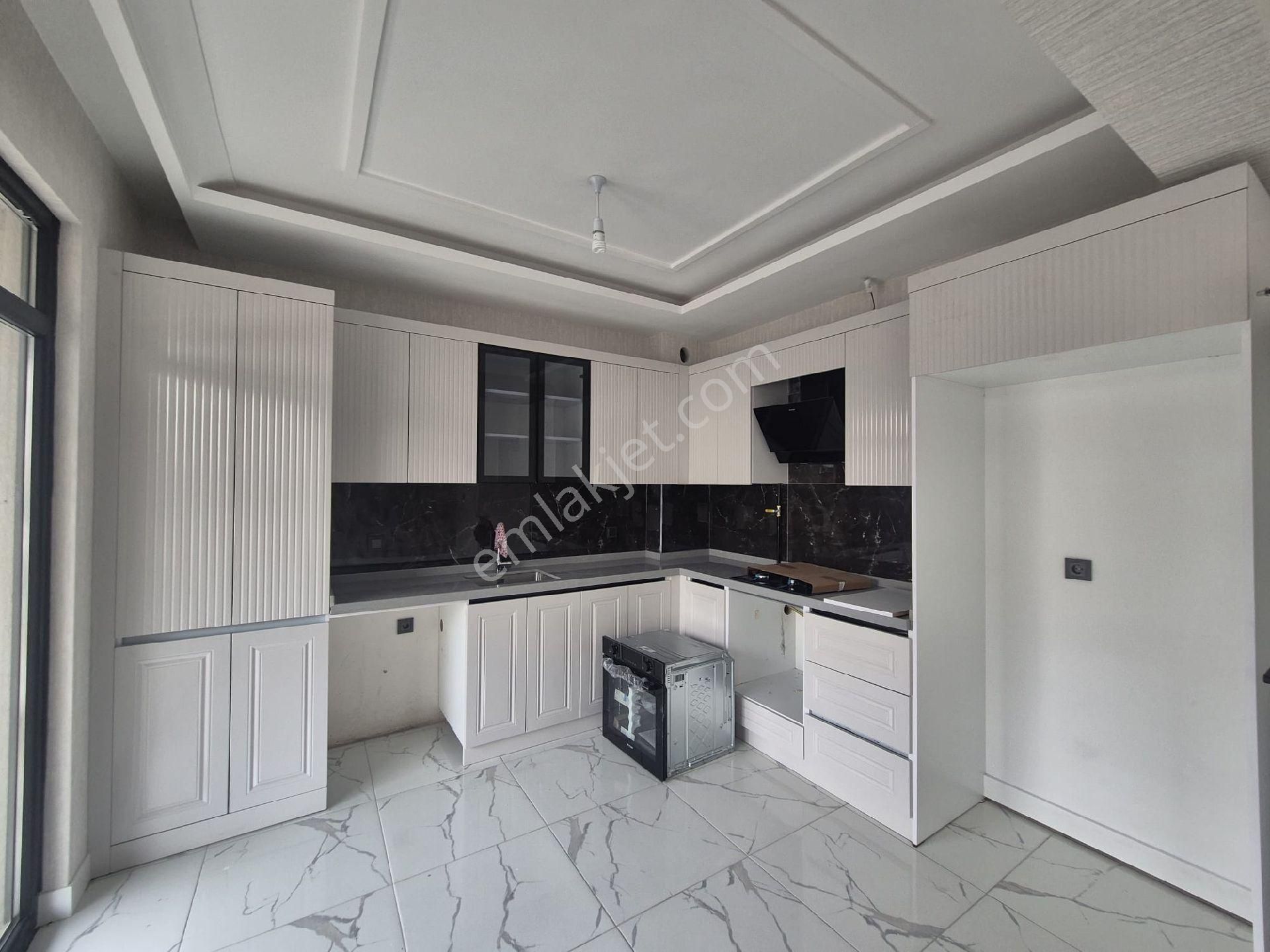 Orhan Gazi Den Sıfır 3+1 Asansörlü Kapalı Otoparklı Eminevim Fuzulevim Uygun - Görsel 5