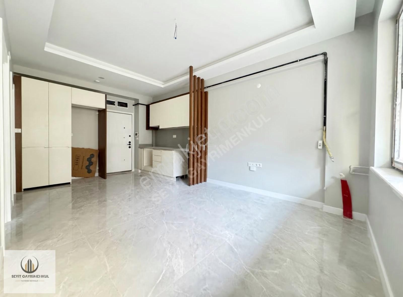 ▄seyit Gayrimenkul▄asım Gündüz Cd.yakını Ultra Lüx Yapılı 1+1