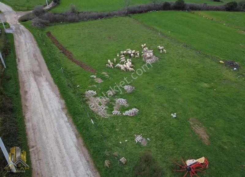 Emlak-58'den Bayramiç Pınarbaşı Köyünde 437m2 İmarlı Arsalar - Görsel 12