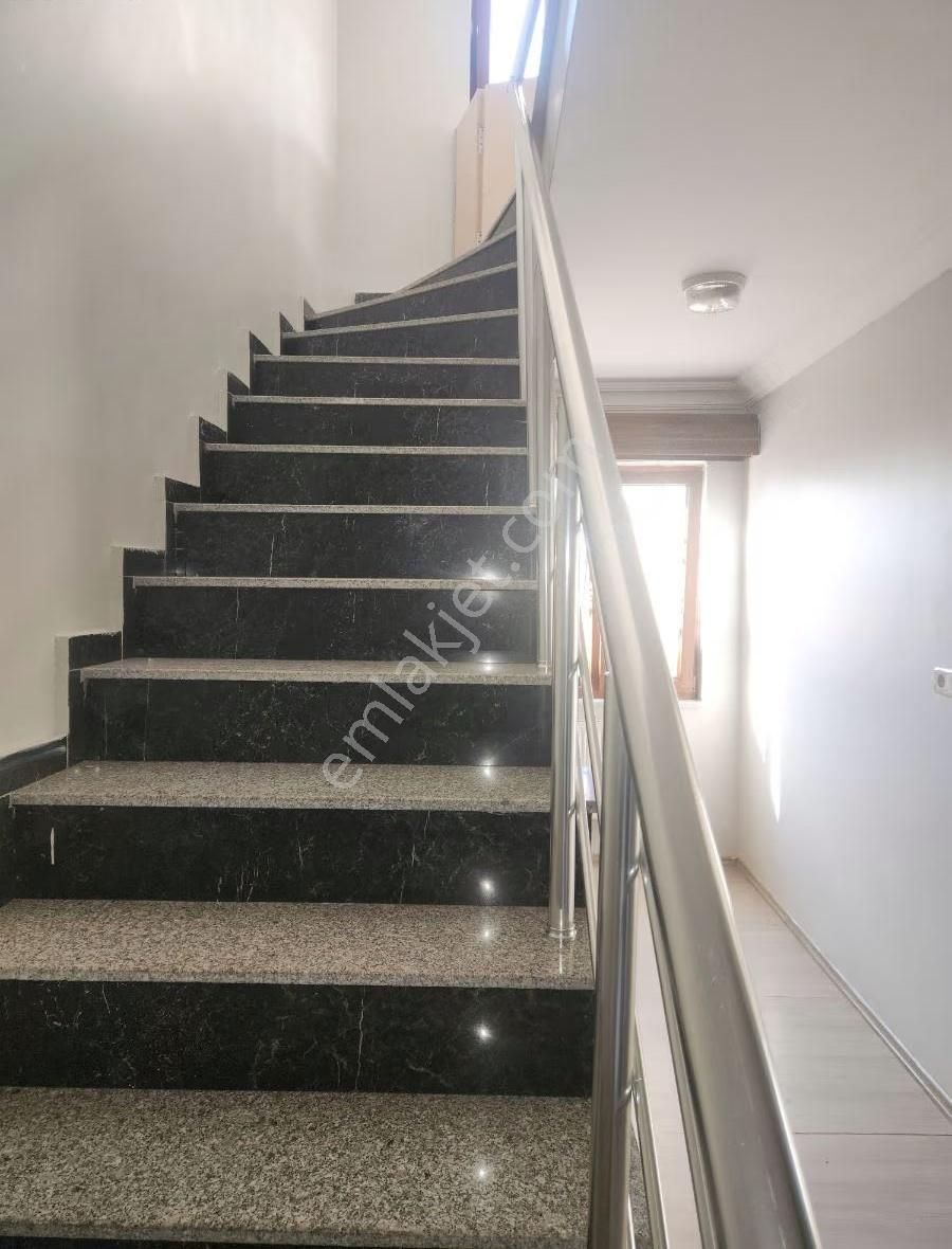 Denız Can Emlak Deniz Manzarali,asansörlü 3+1 Bahçeli Dubleks - Görsel 2