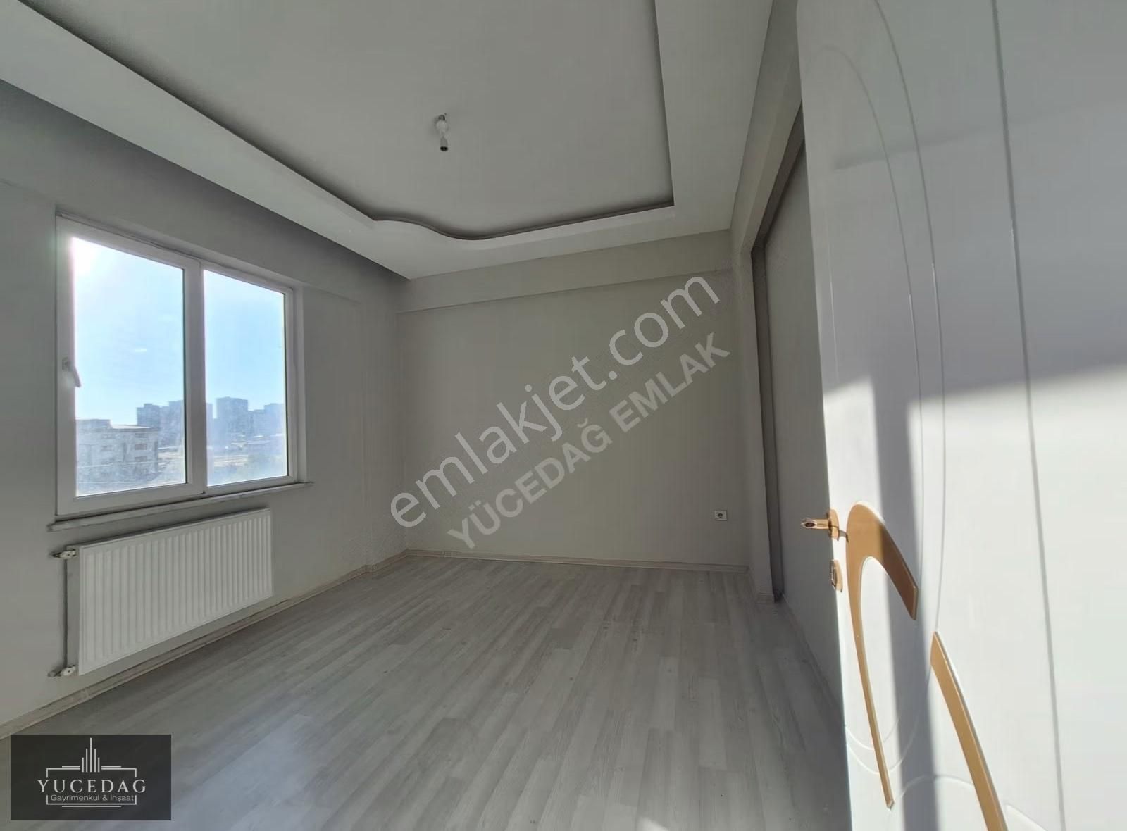 Gaziantep Merkez Karacaahmet Ara Kat Lüks Satılık Daire... - Görsel 3