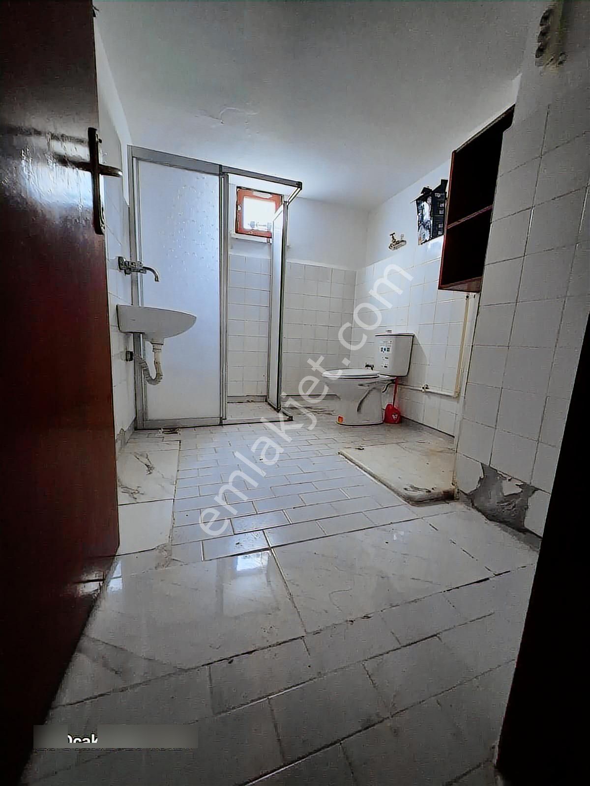 Etiler Merkezi Konumda Geniş 3+1 Kiralık Daire - Görsel 30