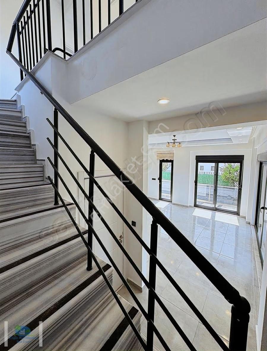 Kumköy De Fırsat Müstakil Tripleks Villa - Görsel 5