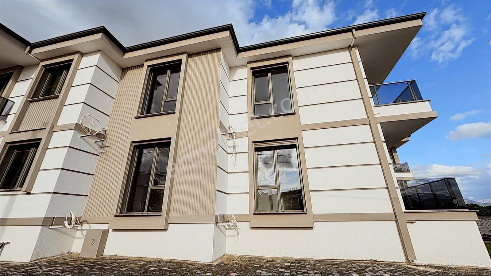 Güre'de Site İçerisinde Havuzlu 2+1 - Görsel 12