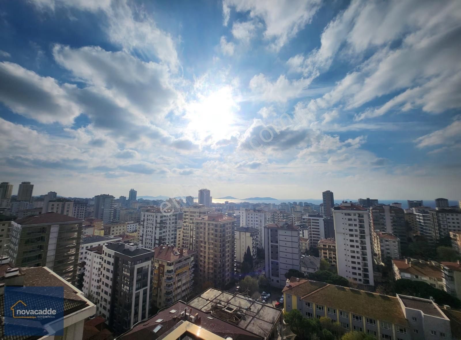 Nova Cadde'den Sıfır Muhteşem Deniz Adalar Manzaralı 4+2 Dubleks