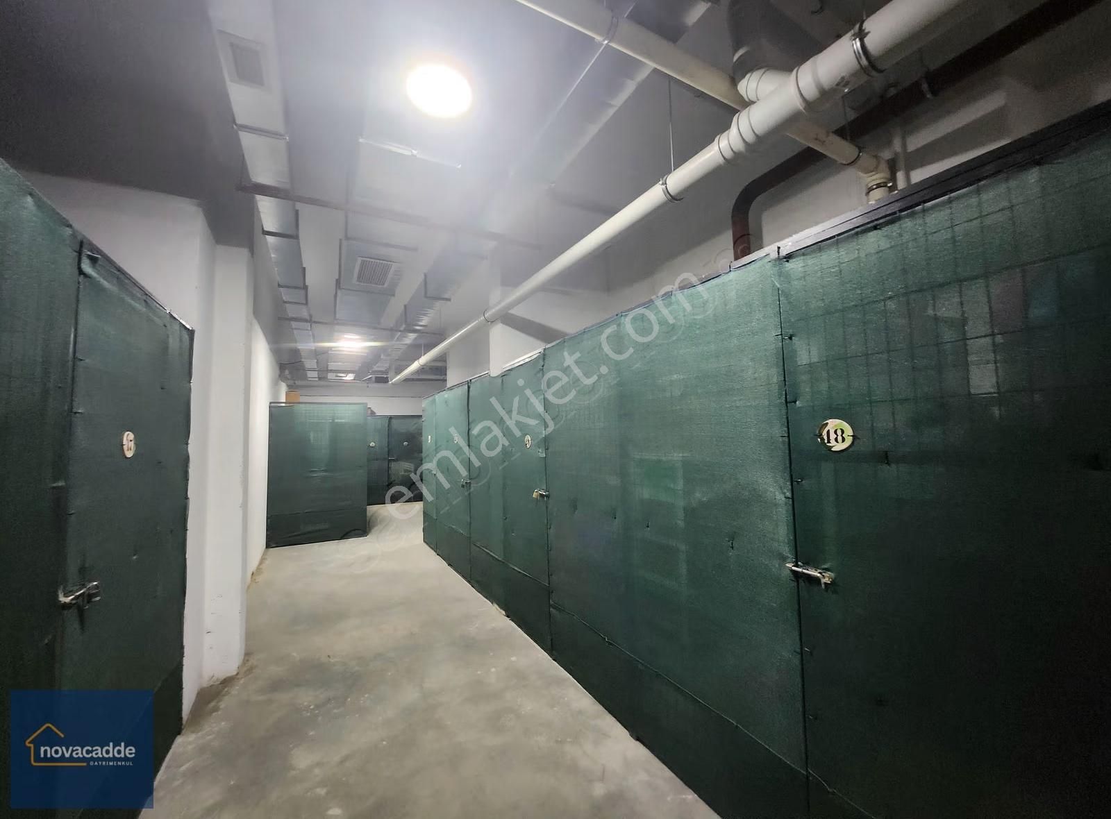 Göztepede Yeni Binada Çift Mutfaklı 195 M2 Net 4+2 Dubleks Daire - Görsel 25