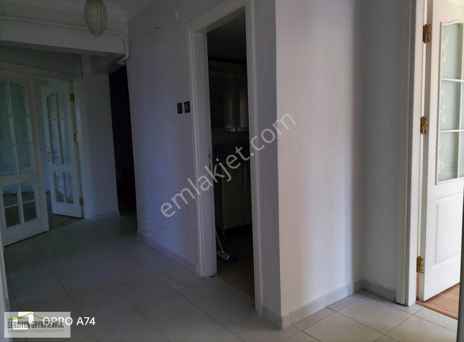 Sakarya Merkezde Kiralık 3+1 Geniş Daire.. - Görsel 26