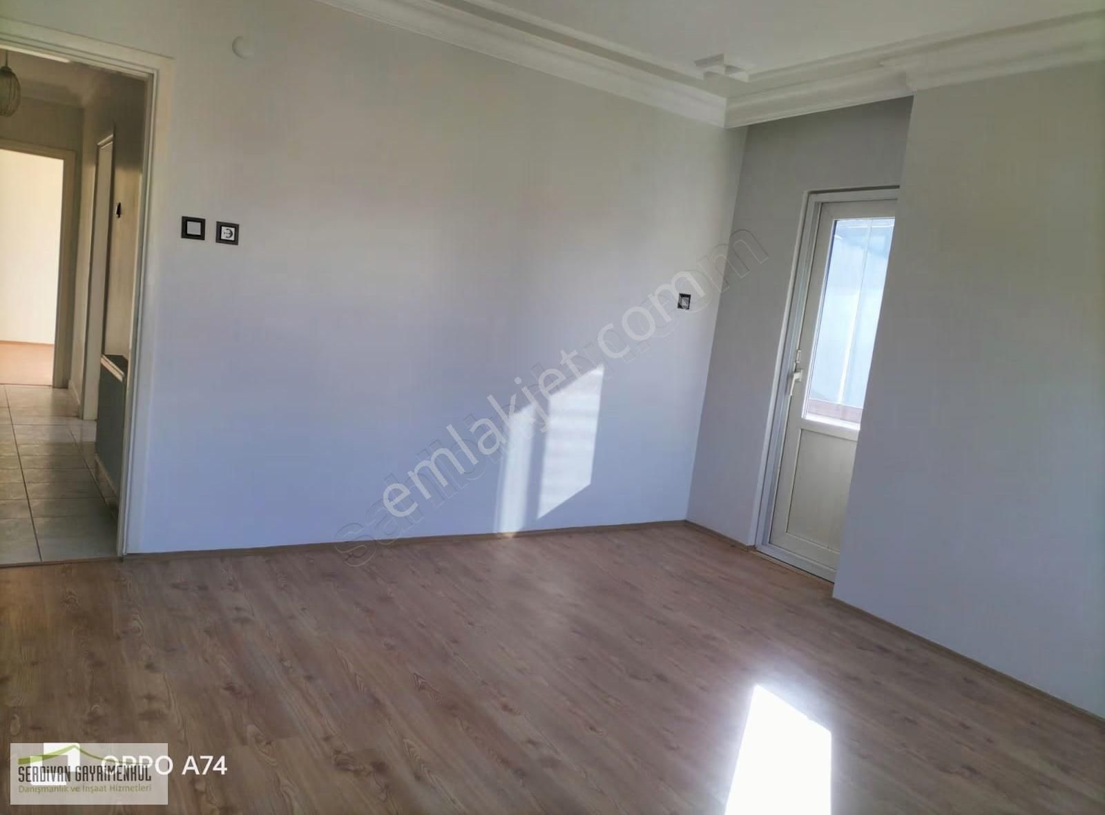 Sakarya Merkezde Kiralık 3+1 Geniş Daire.. - Görsel 9