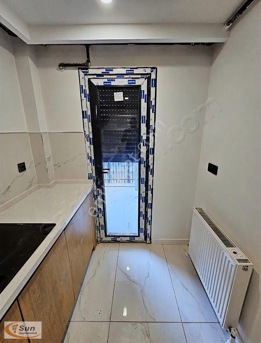 Uskudar İcadiye Mah Sifir Arakat 2+1 Firsat Daire Otoparkli - Görsel 15