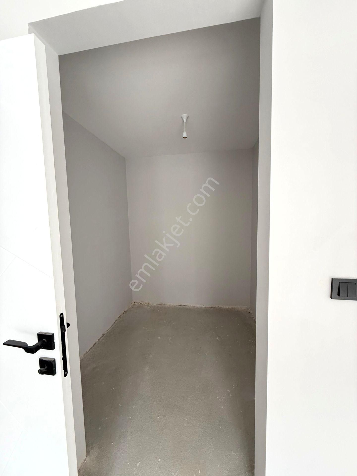 Hisar'da Sıfır 6+1 Çift Teraslı Full Manzaralı Dubleks Daire - Görsel 24