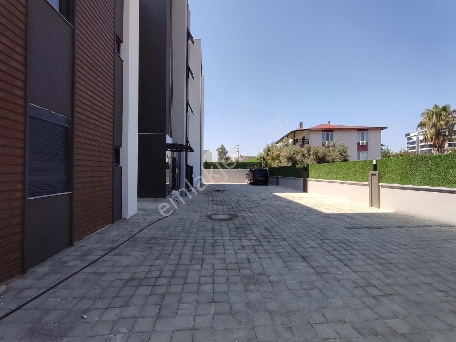 Altıntaş Köfteci Yusuf Yanı Havuzlu İskanlı Sıfır 1+1 Daire - Görsel 3