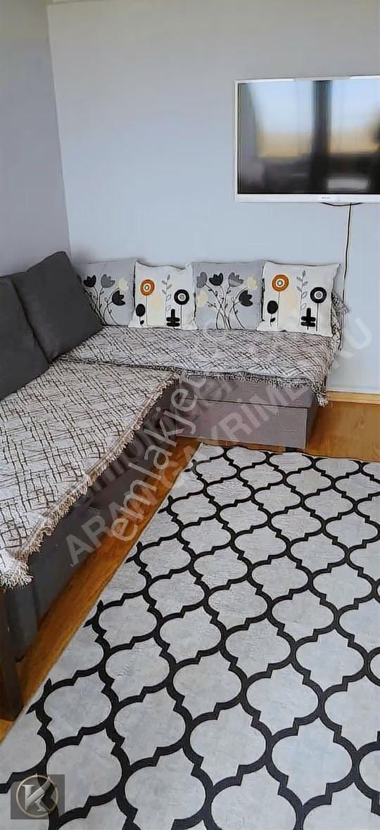 __karan__aşağıaziziye'de Denize Sıfır 2+1 Eşyalı Kiralık Daire!! - Görsel 3