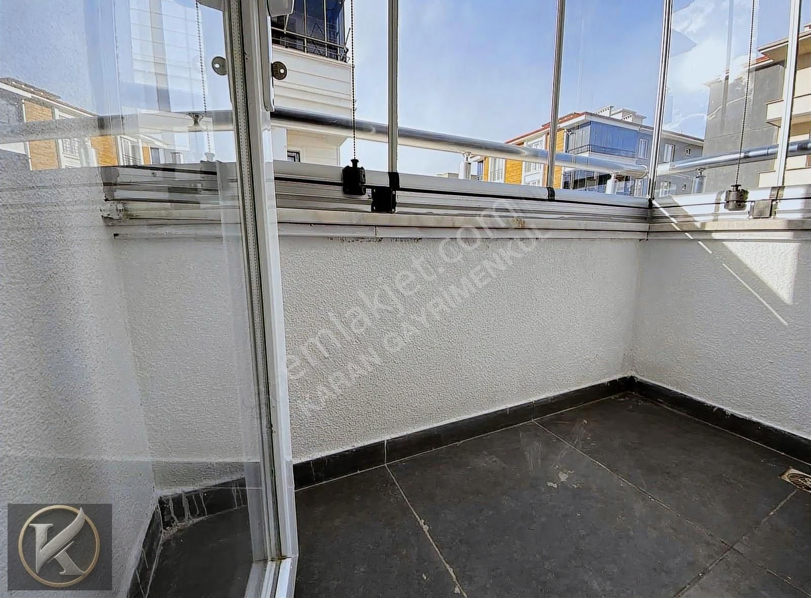 __karan__toplu Konuta Blv. İkinci Bina Ara Kat 1+1 Eşyalı Daire! - Görsel 2