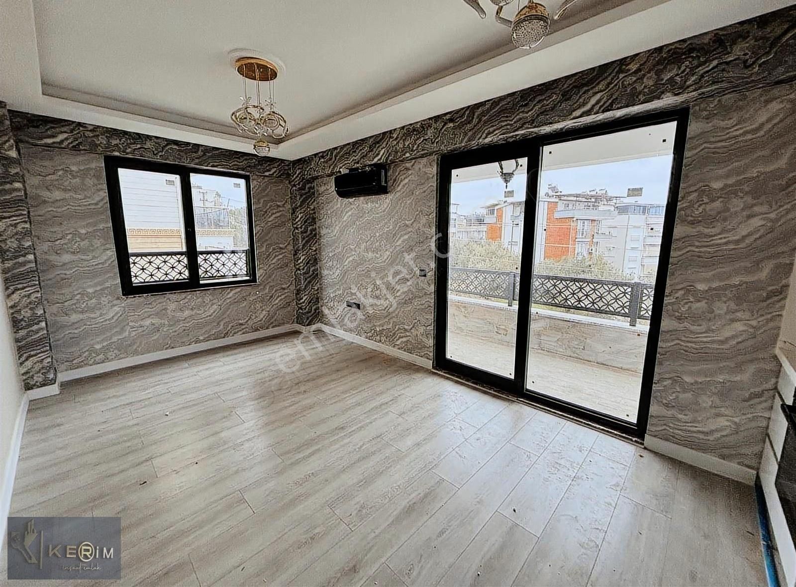 Kerim'den Küçükkuyu Merkez'de Deniz Manzaralı 2+1 Satılık Daire - Görsel 9