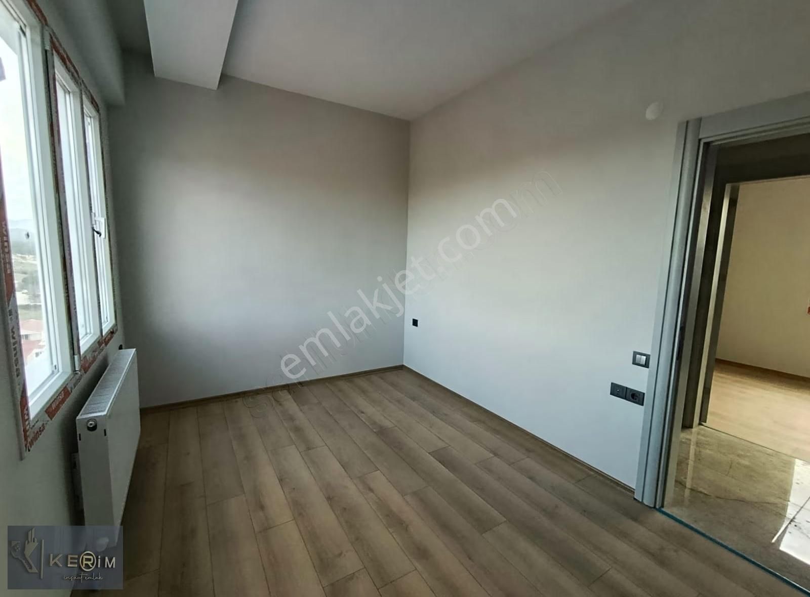 Kerim'den Ayvacık Merkezde Satılık 2+1 Kapalı Mutfak Daire - Görsel 11