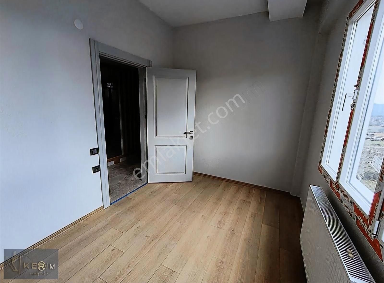 Kerim'den Ayvacık Merkezde Satılık 2+1 Kapalı Mutfak Daire - Görsel 13