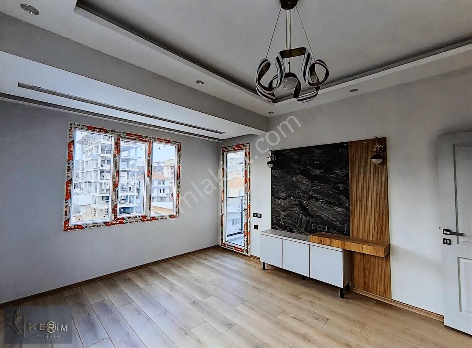 Kerim'den Ayvacık Merkezde Satılık 2+1 Kapalı Mutfak Daire - Görsel 14