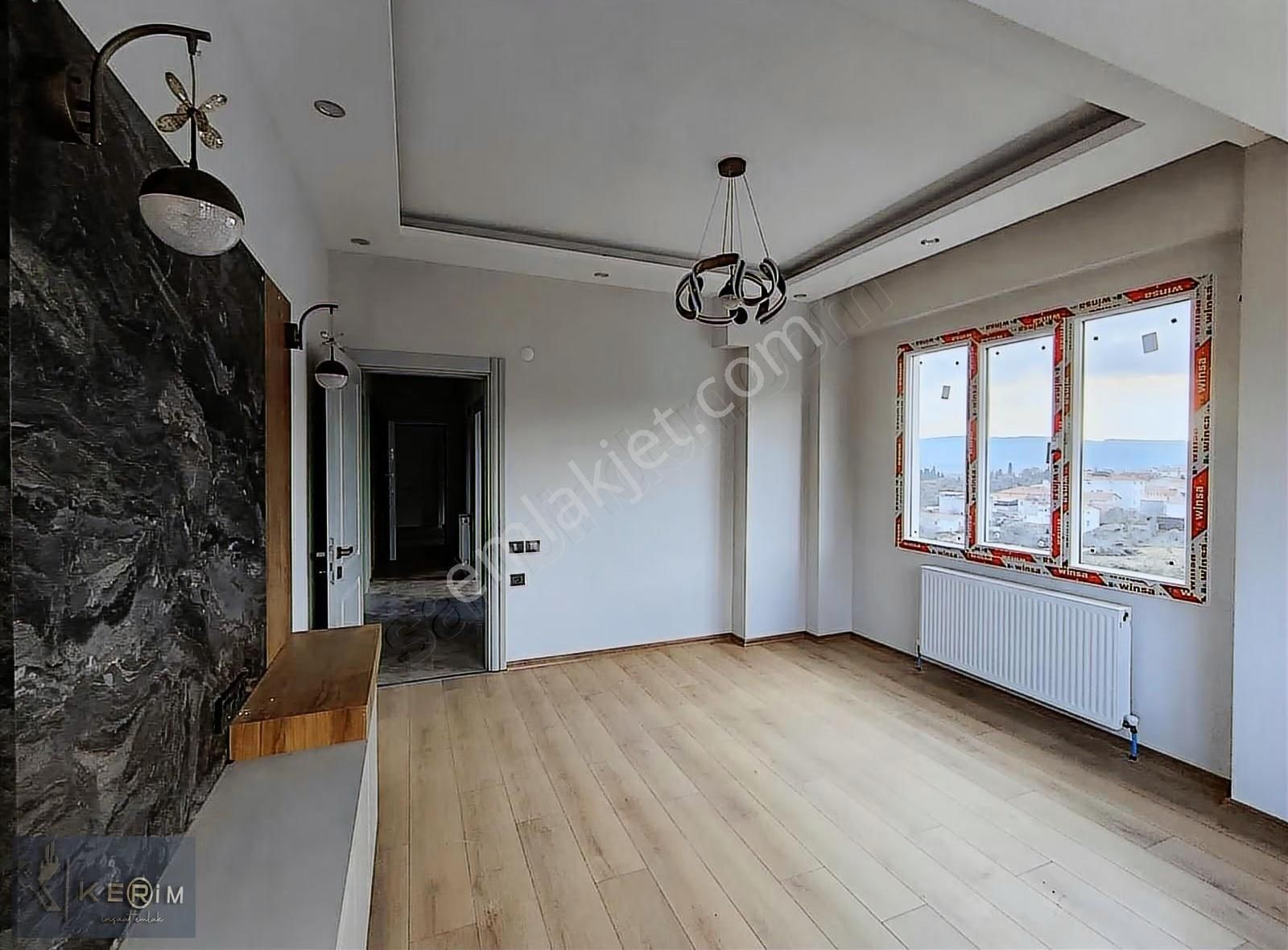 Kerim'den Ayvacık Merkezde Satılık 2+1 Kapalı Mutfak Daire - Görsel 23