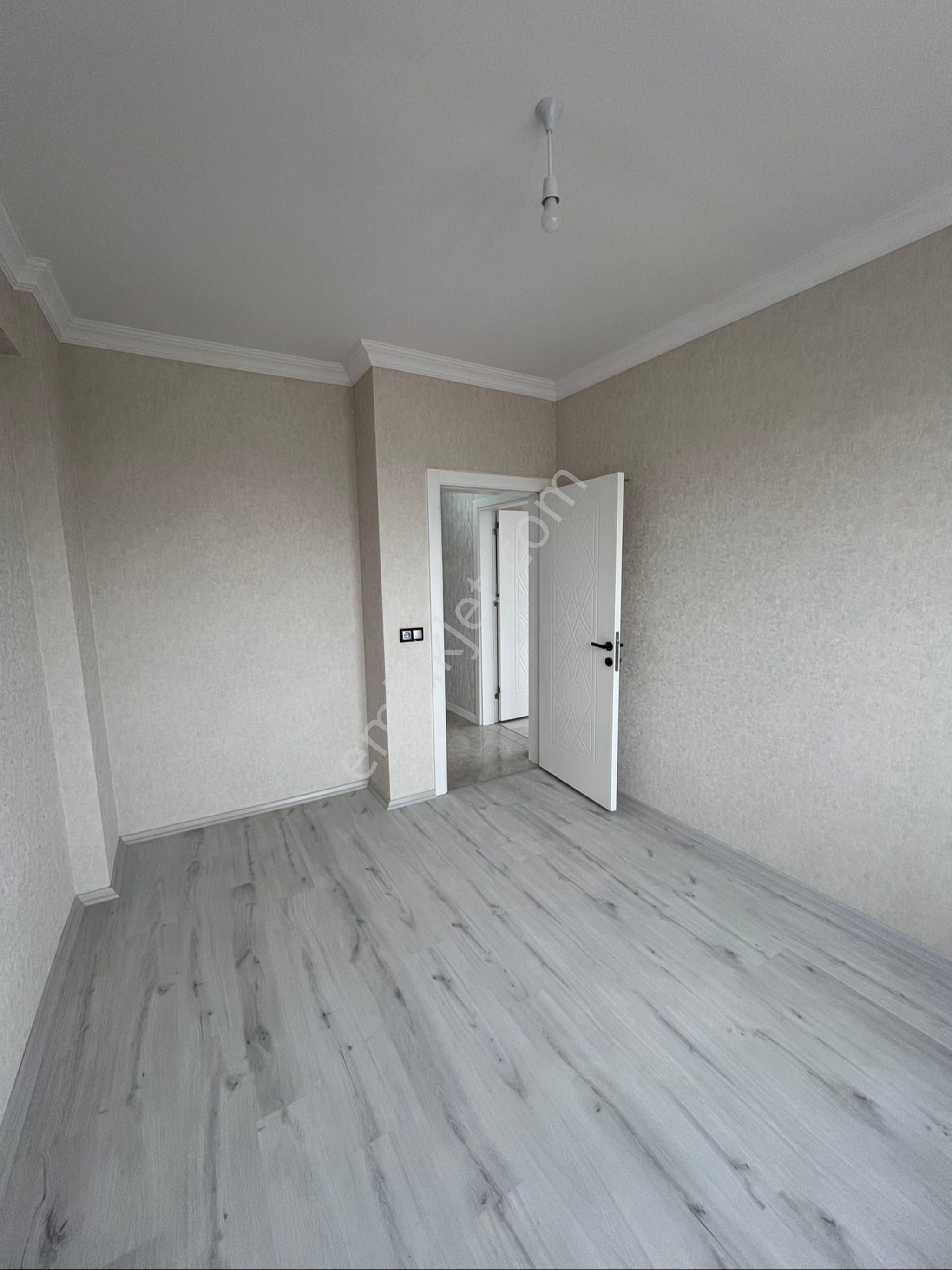 Ebeveyn Banyolu Sahibinden 3+1 Lüx Daire - Görsel 2