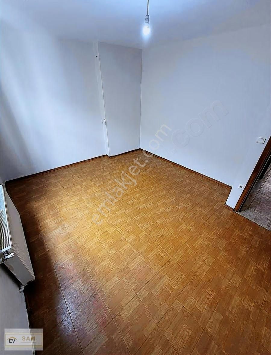 Metroya Yürüme Mesafesi Kiralık Geniş Daire - Görsel 9