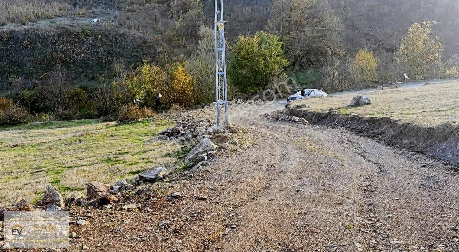 Yola Cephe Değerli Konumda 916 M² Yatırım Tası - Görsel 2