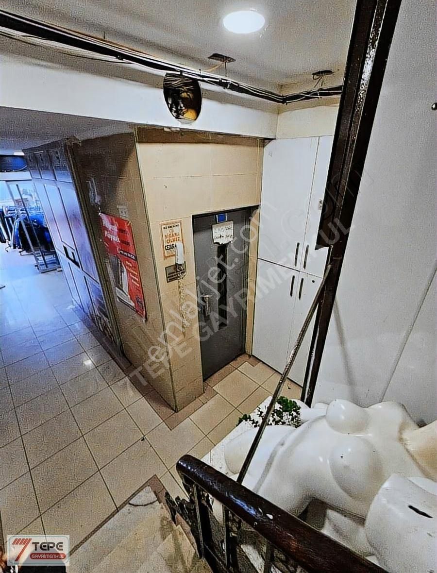 Yenikapı Marmaray Durağının Karşısında Kiralık Ofis Katı - Görsel 18