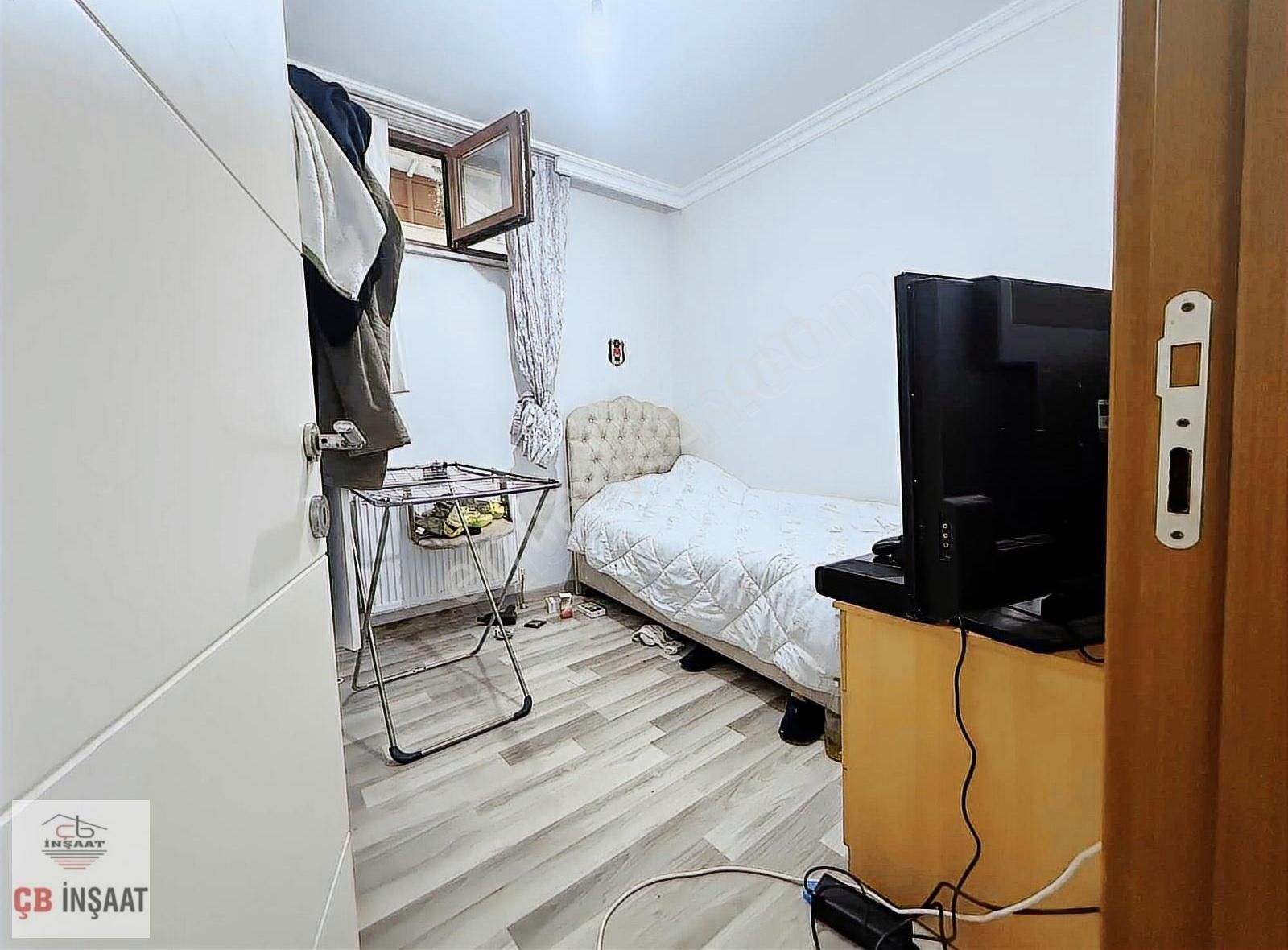 Çb'den Lale Sk 2+1 75m2 Ön Cephe K.otoparklı Satılık Bahçe Kat - Görsel 6