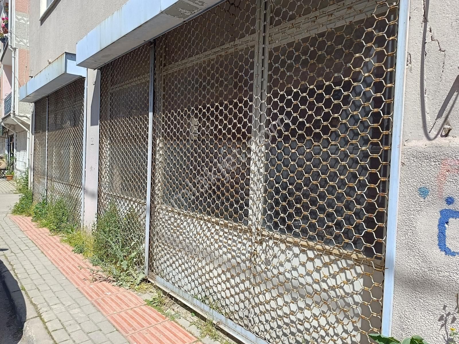 Panayır Mahallesinde İşlek Sokakta Kiralık Dükkan