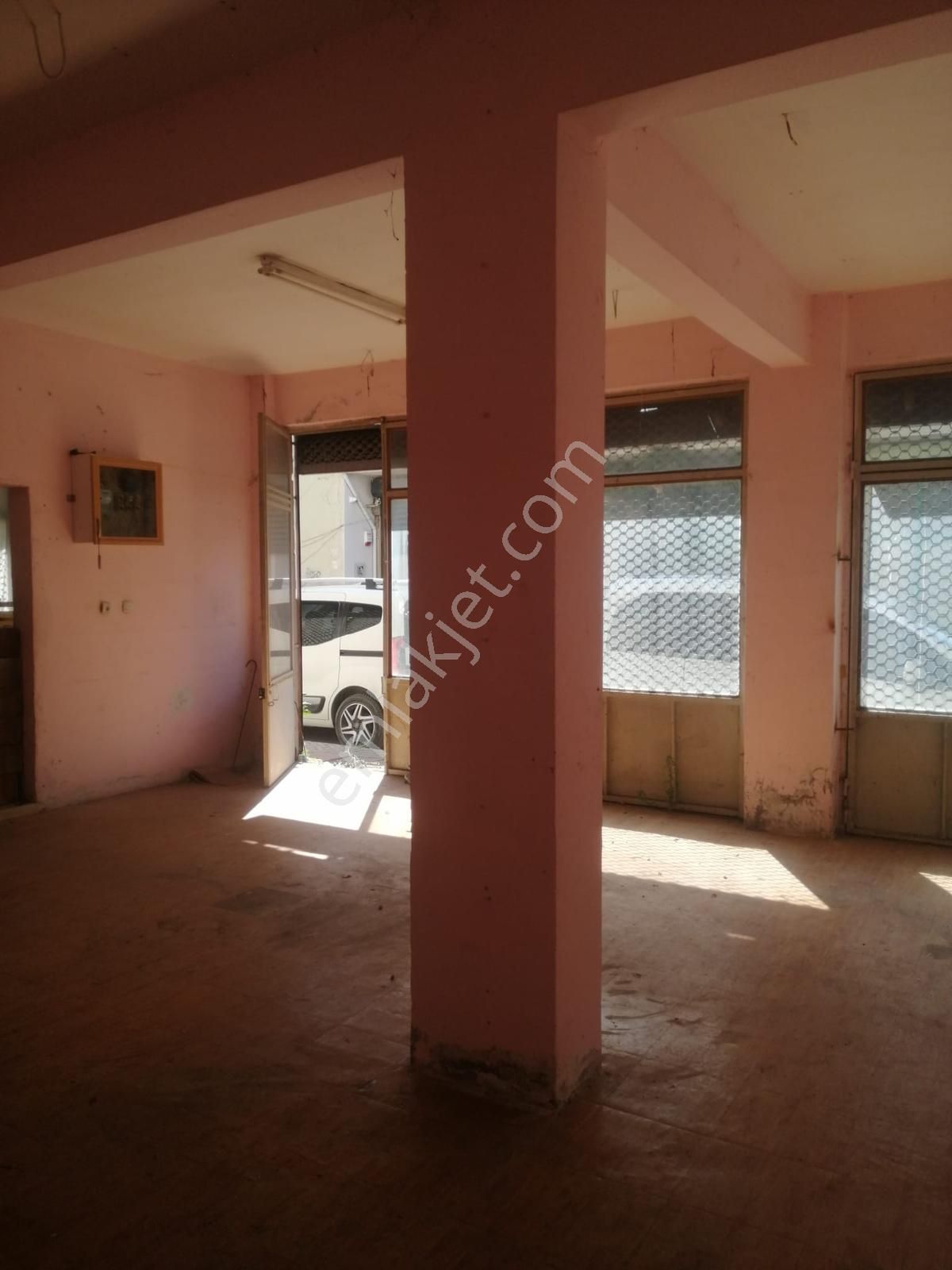 Panayır Mahallesinde İşlek Sokakta Kiralık Dükkan - Görsel 11