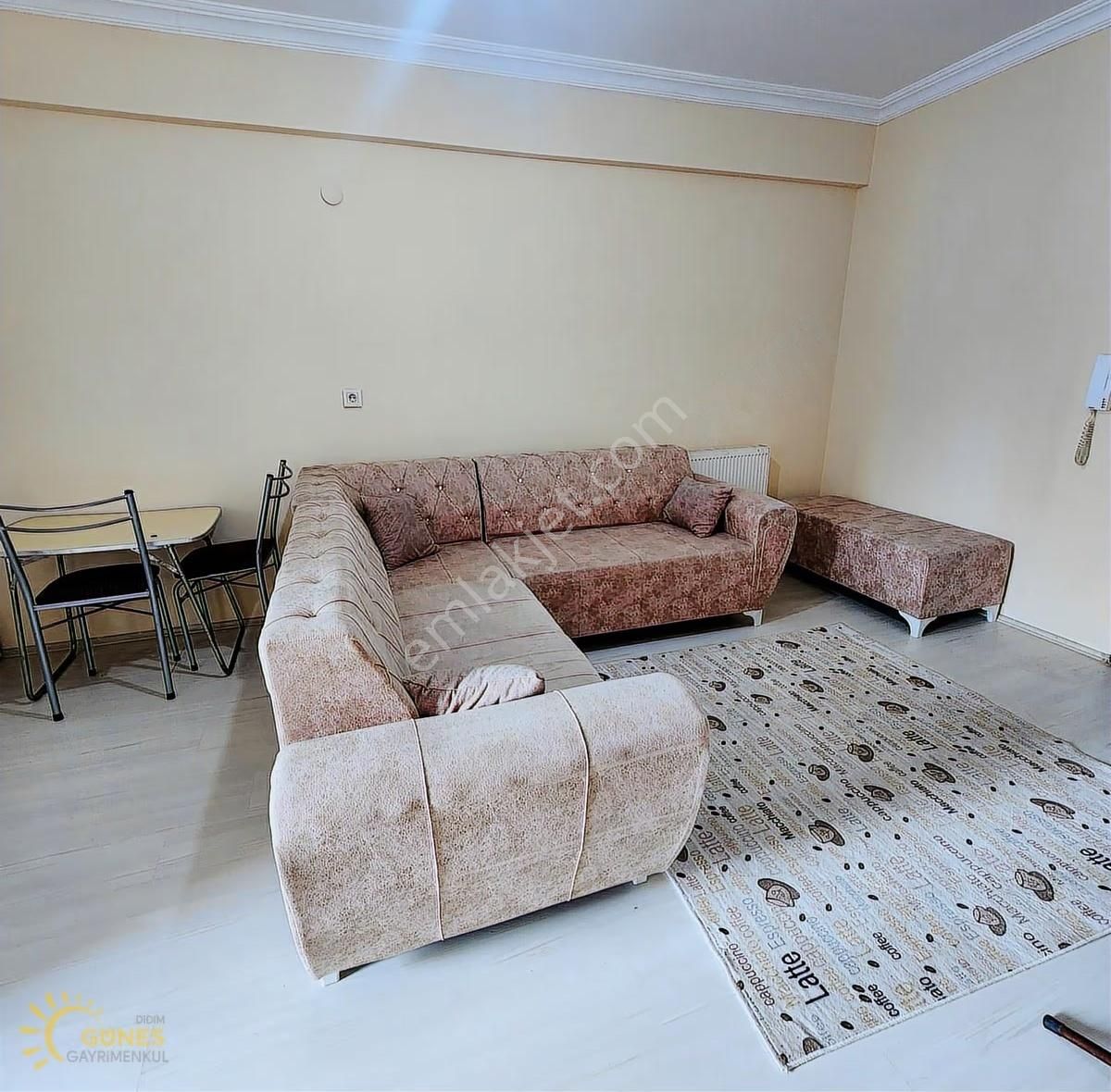 Orta Mahallede Güzel Konumda Eşyalı Klimalı Balkonlu 1+1 Satılık - Görsel 9