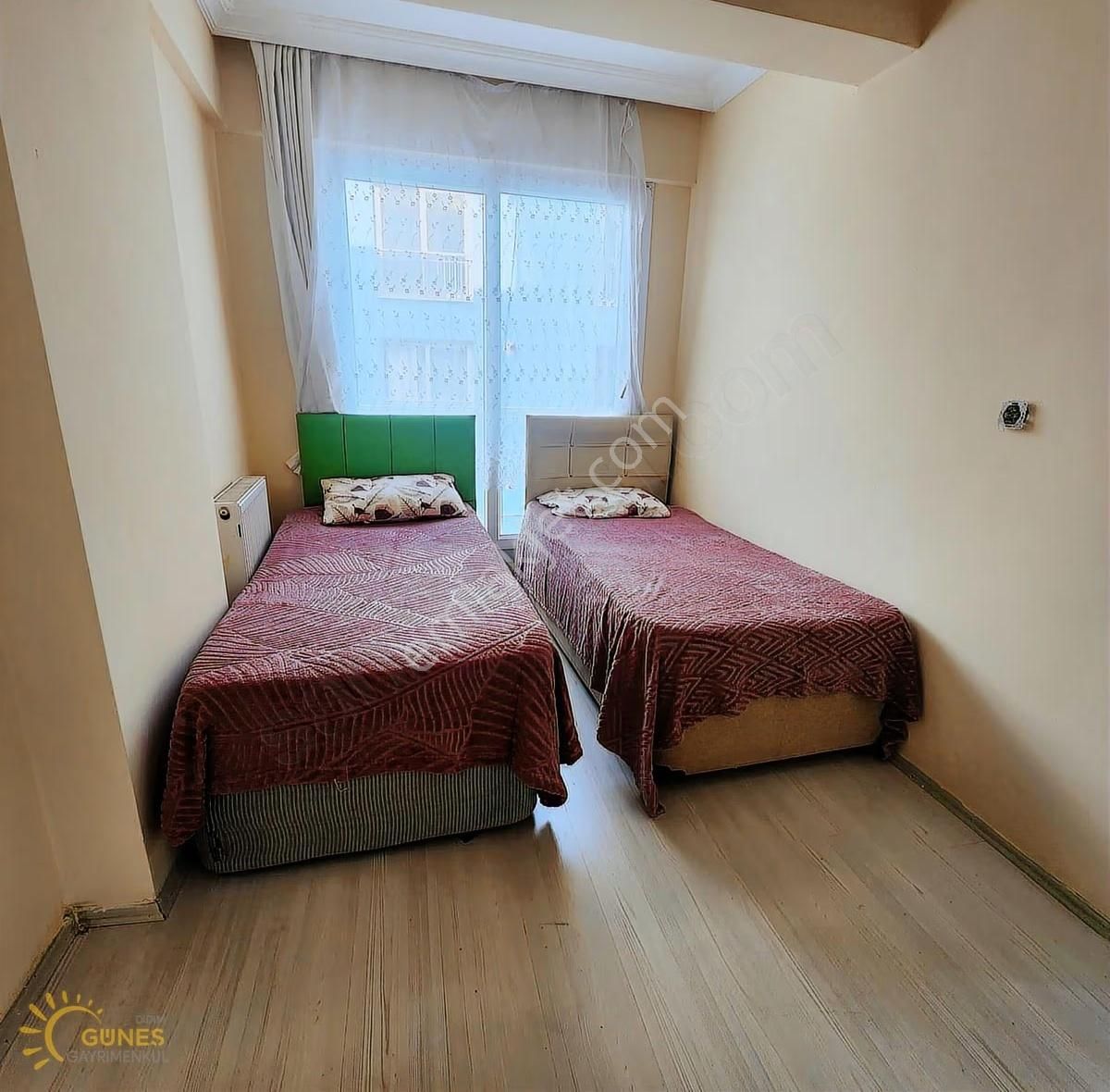 Orta Mahallede Güzel Konumda Eşyalı Klimalı Balkonlu 1+1 Satılık - Görsel 4