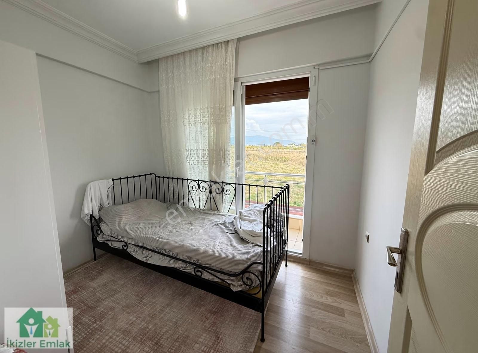 Seferihisar Doğanbey'de Satılık 5+1 Geniş Bahçeli Dublex Villa - Görsel 4