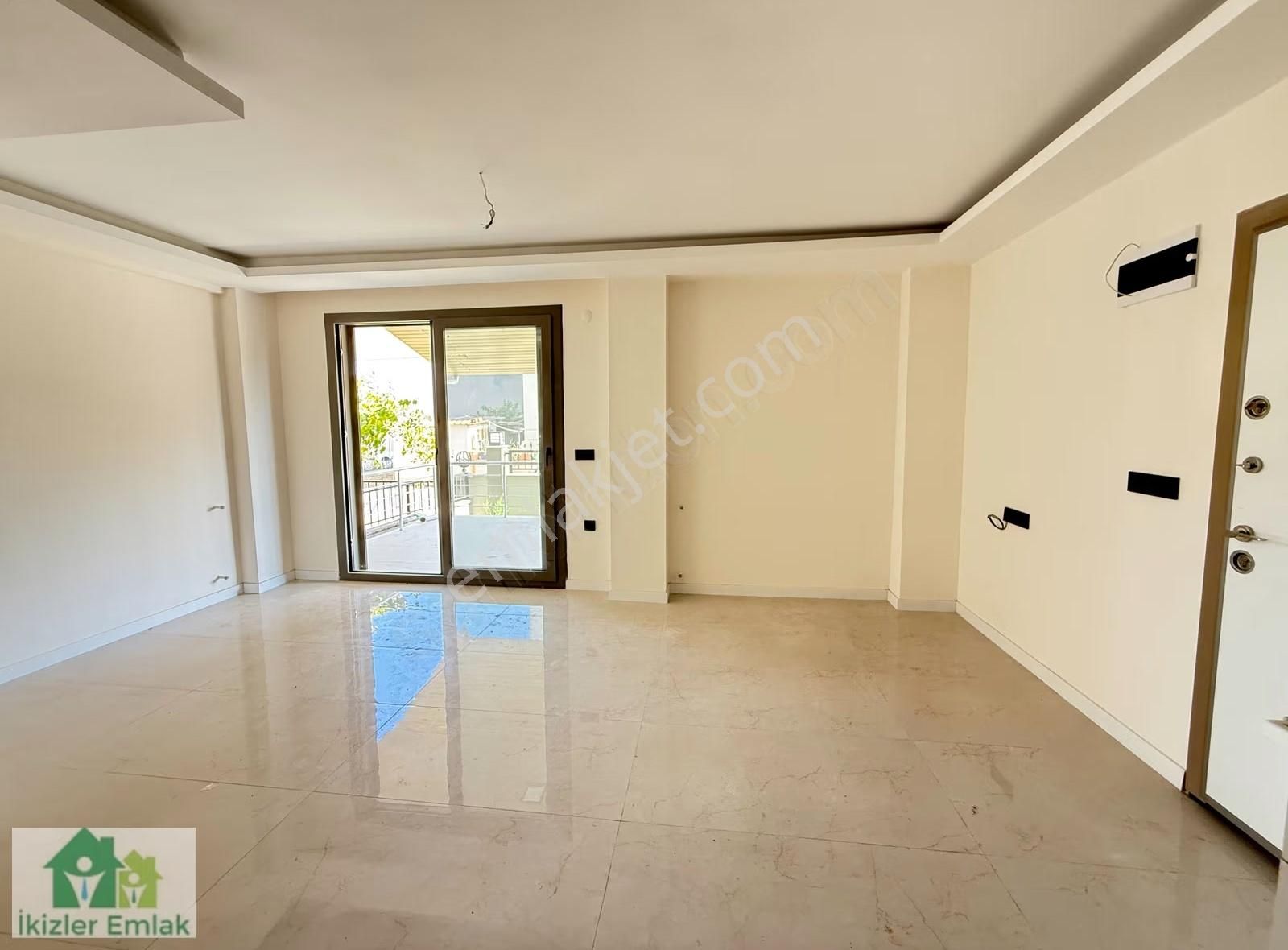 Seferihisar Doğanbey'de Satılık Sıfır Lüks Yapılı 2+1 Villa - Görsel 2