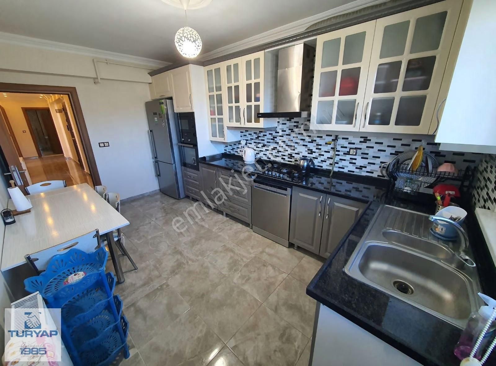 Yalova Şehir Hastanesine Yakın Havuzlu Site İçinde Geniş Daire - Görsel 6